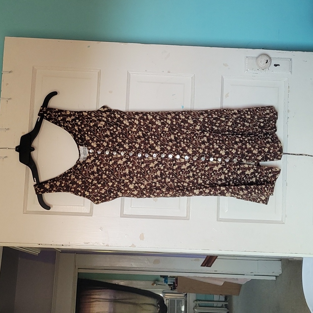 Jodie Michaels Medium Brown Vine Pattern Dress with Buttons